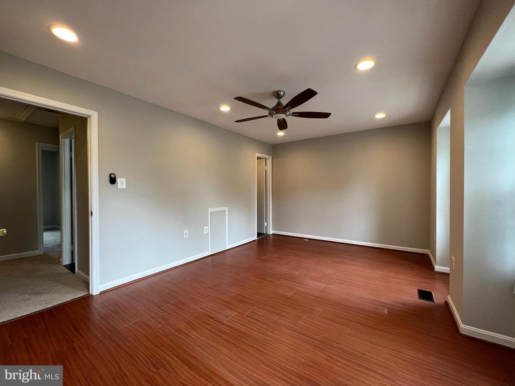 5508 LAKEWHITE COURT