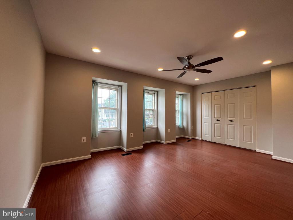 5508 LAKEWHITE COURT