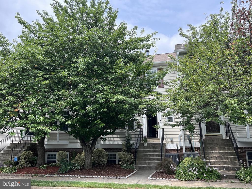4128 PLACID LAKE COURT 64B