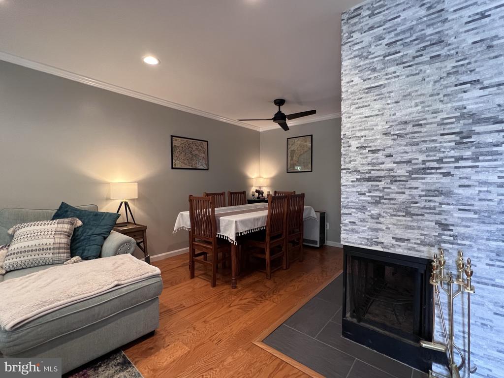 4128 PLACID LAKE COURT 64B