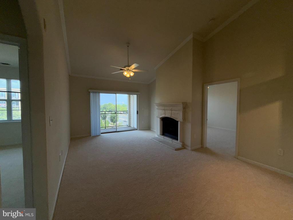 12941 CENTRE PARK CIRCLE 416