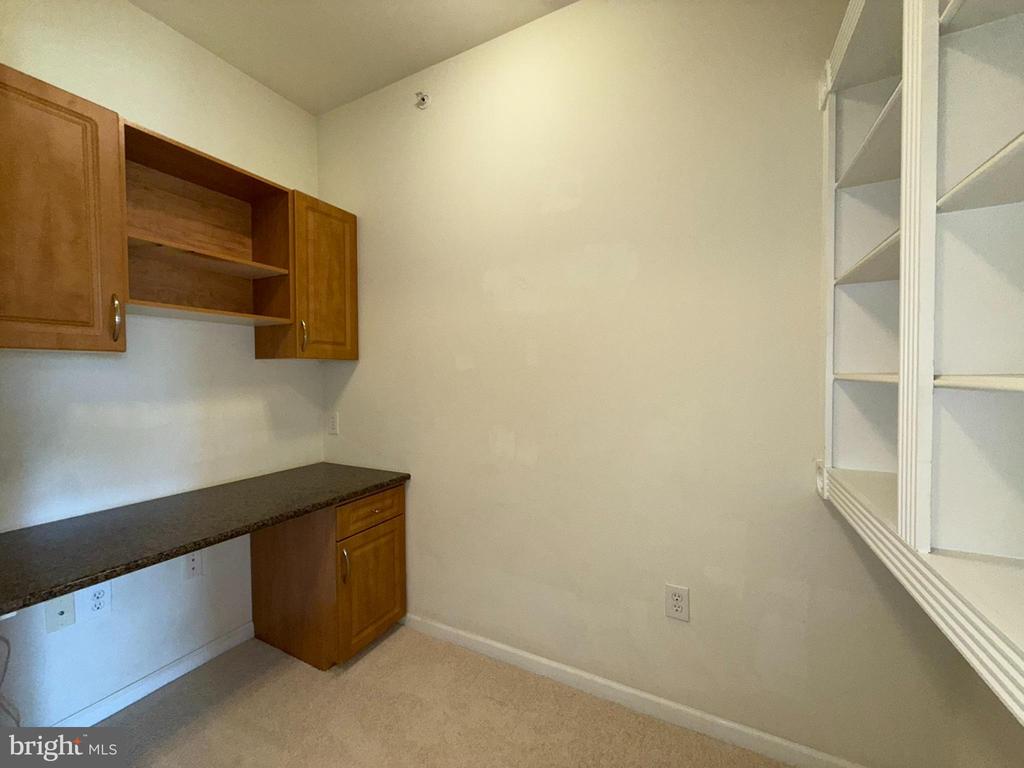 12941 CENTRE PARK CIRCLE 416