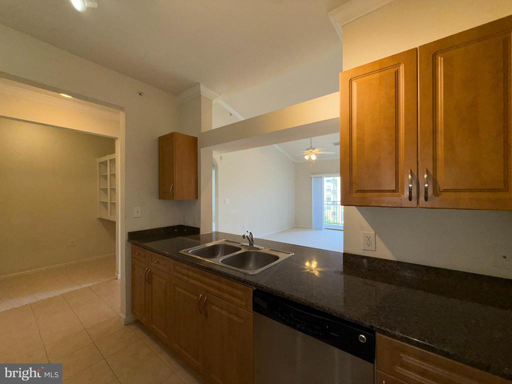 12941 CENTRE PARK CIRCLE 416