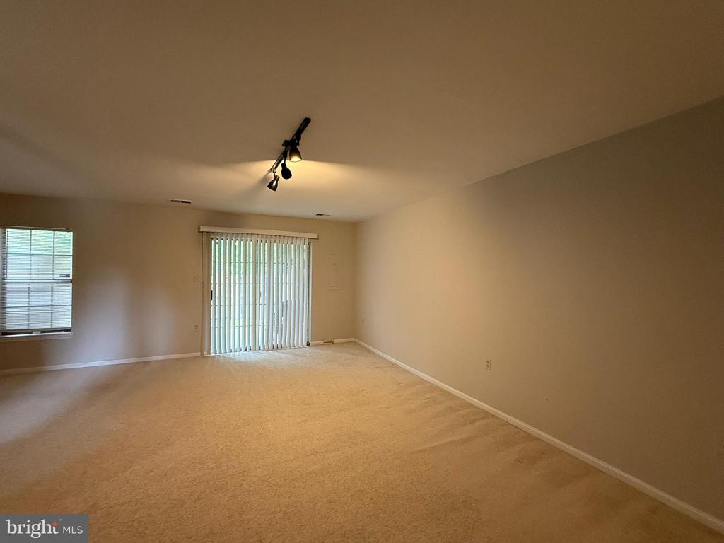 3311 KINFOLK COURT