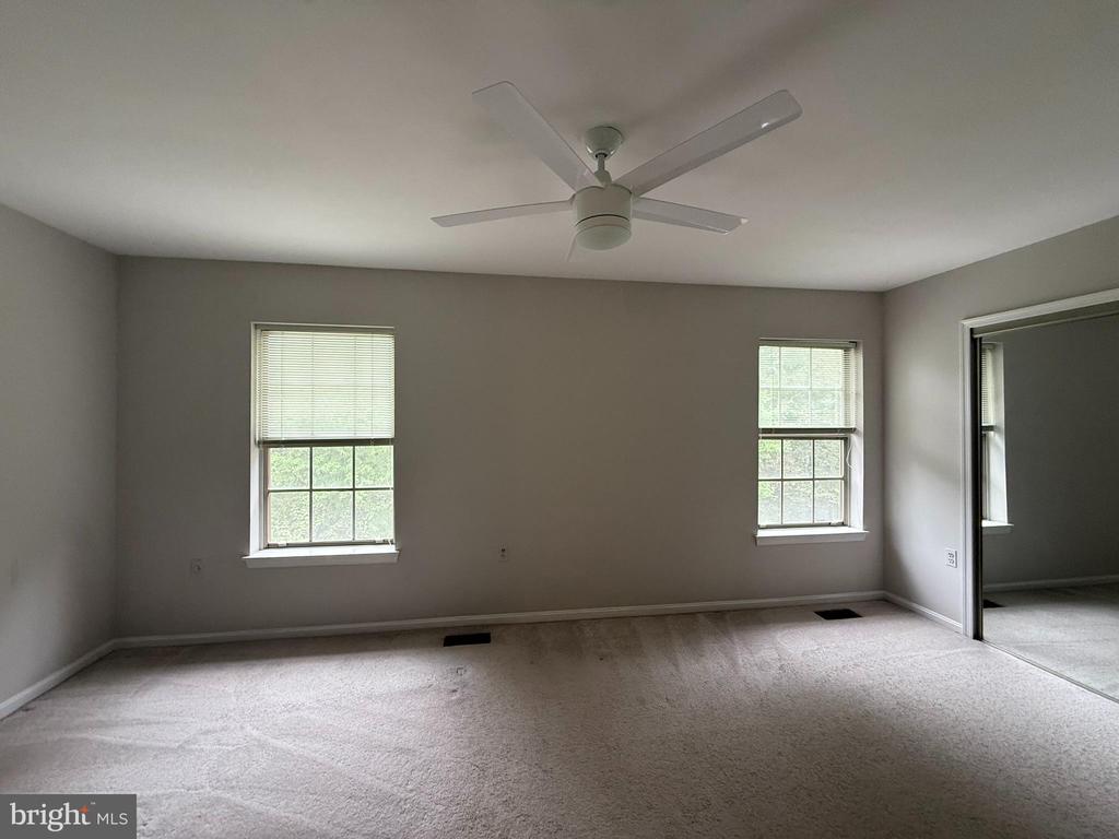 3311 KINFOLK COURT