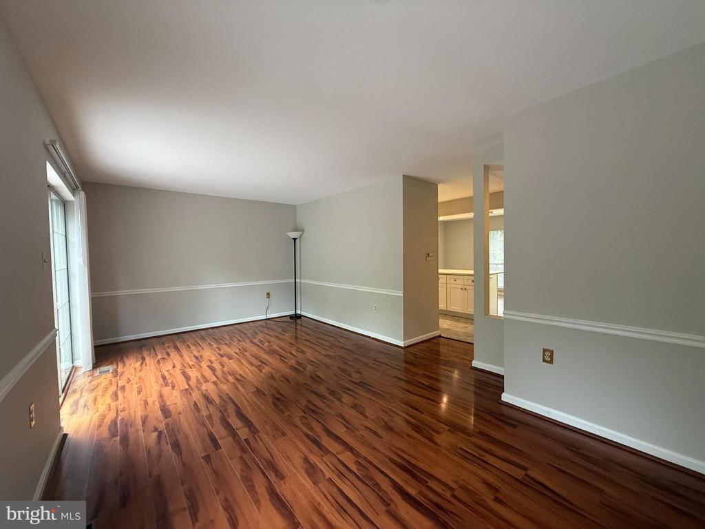 3311 KINFOLK COURT