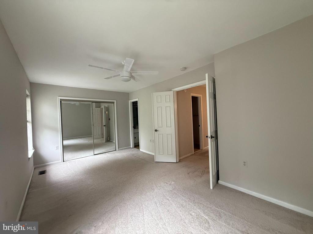 3311 KINFOLK COURT
