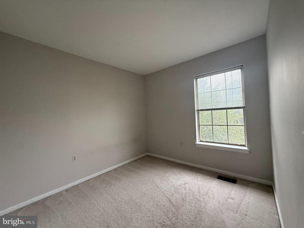 3311 KINFOLK COURT