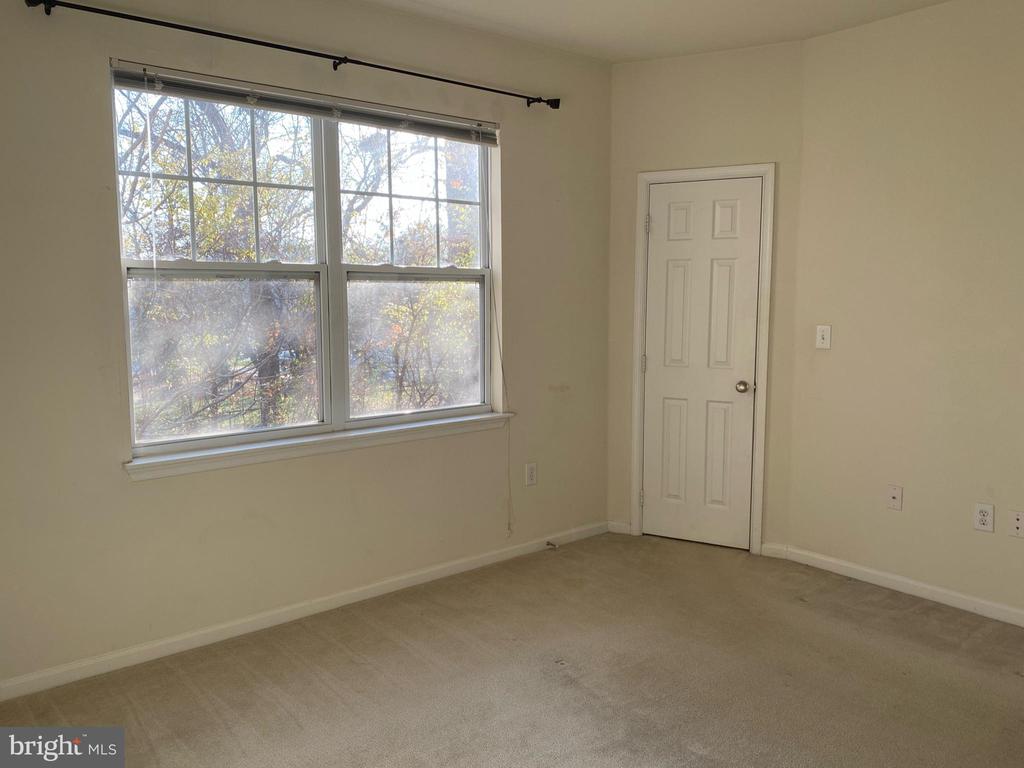 12148 GARDEN GROVE CIRCLE 203