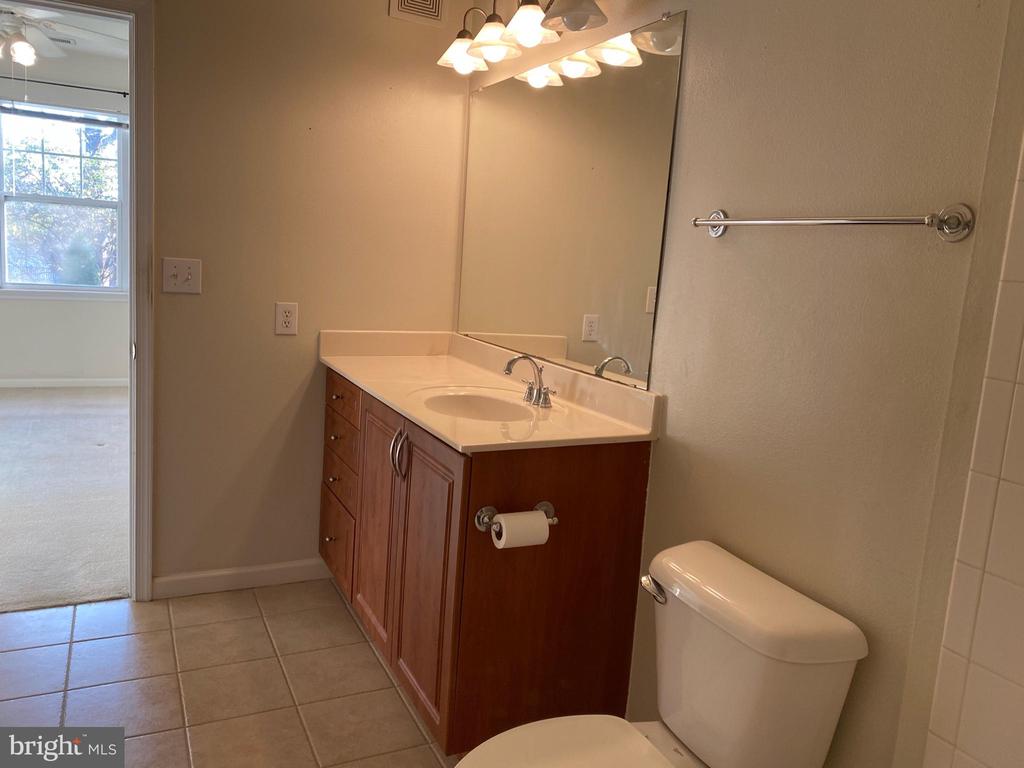 12148 GARDEN GROVE CIRCLE 203