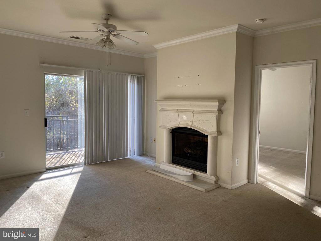 12148 GARDEN GROVE CIRCLE 203