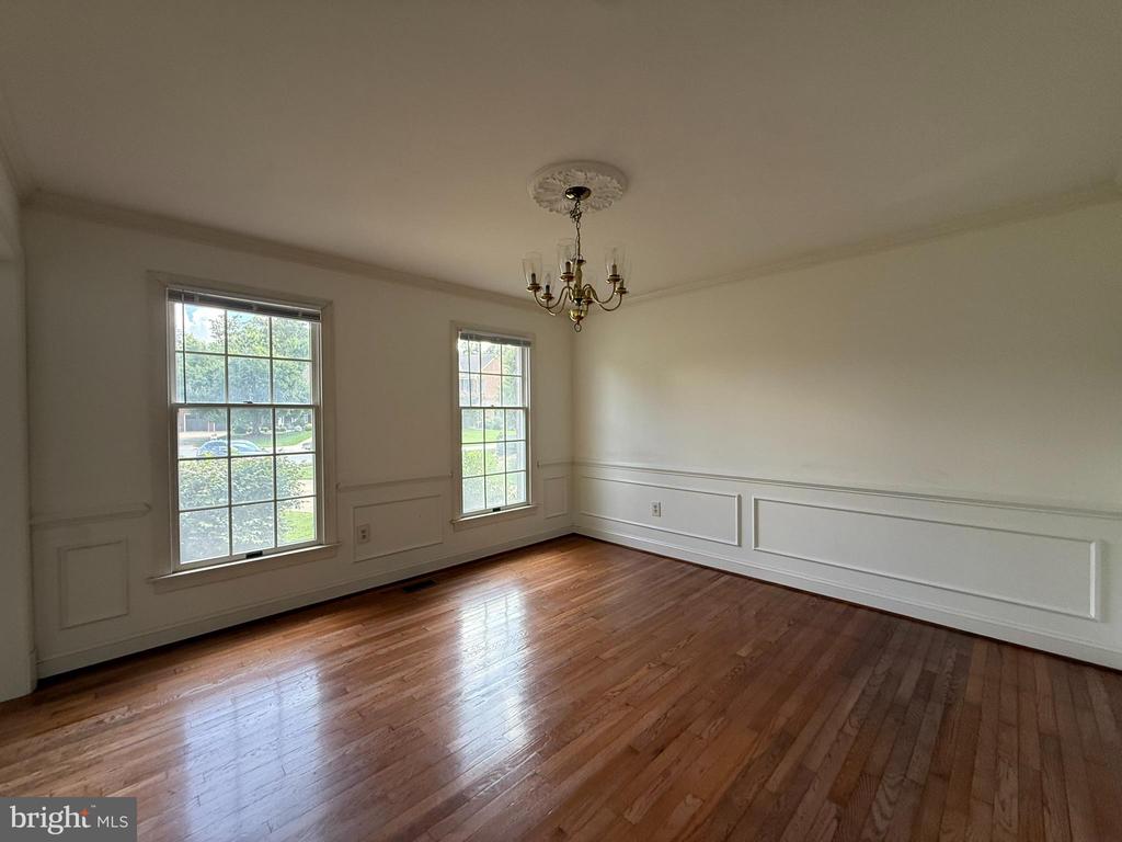 2501 HALTERBREAK COURT