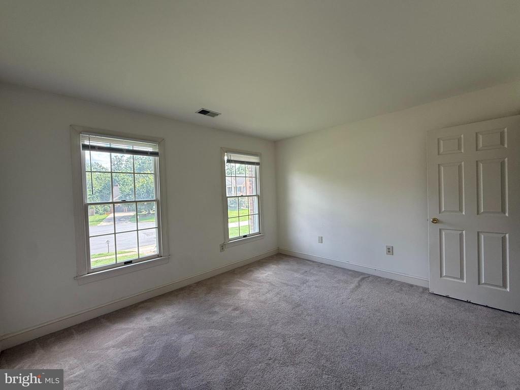 2501 HALTERBREAK COURT