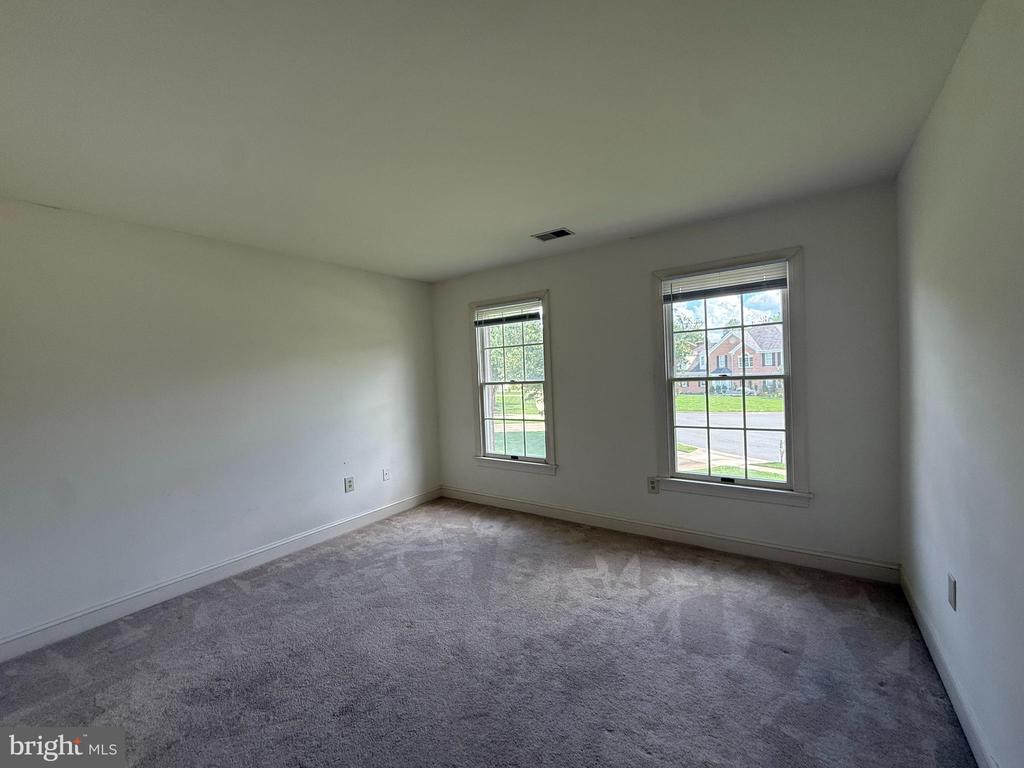 2501 HALTERBREAK COURT
