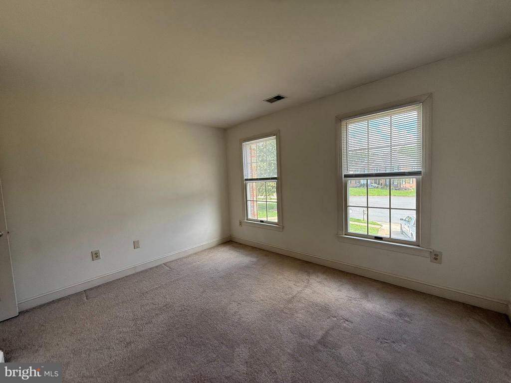 2501 HALTERBREAK COURT