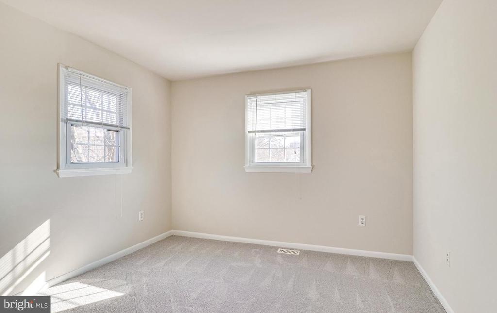 3000 WINTER PINE COURT