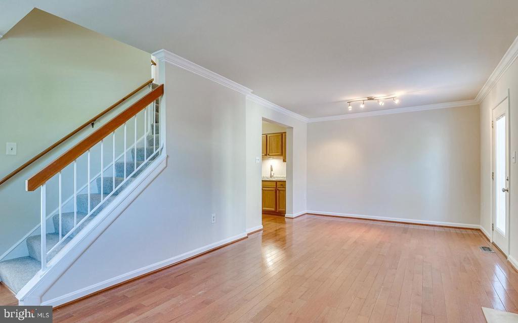 3000 WINTER PINE COURT