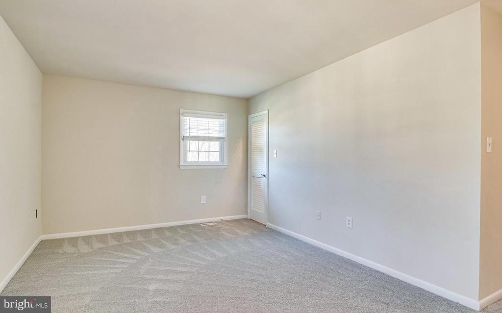 3000 WINTER PINE COURT