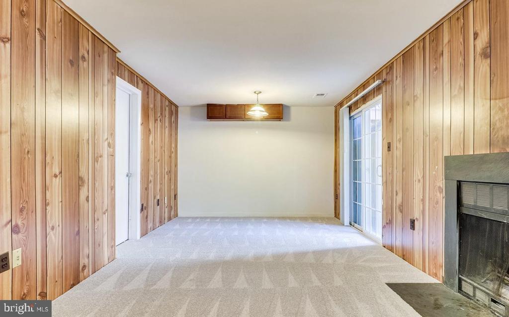 3000 WINTER PINE COURT