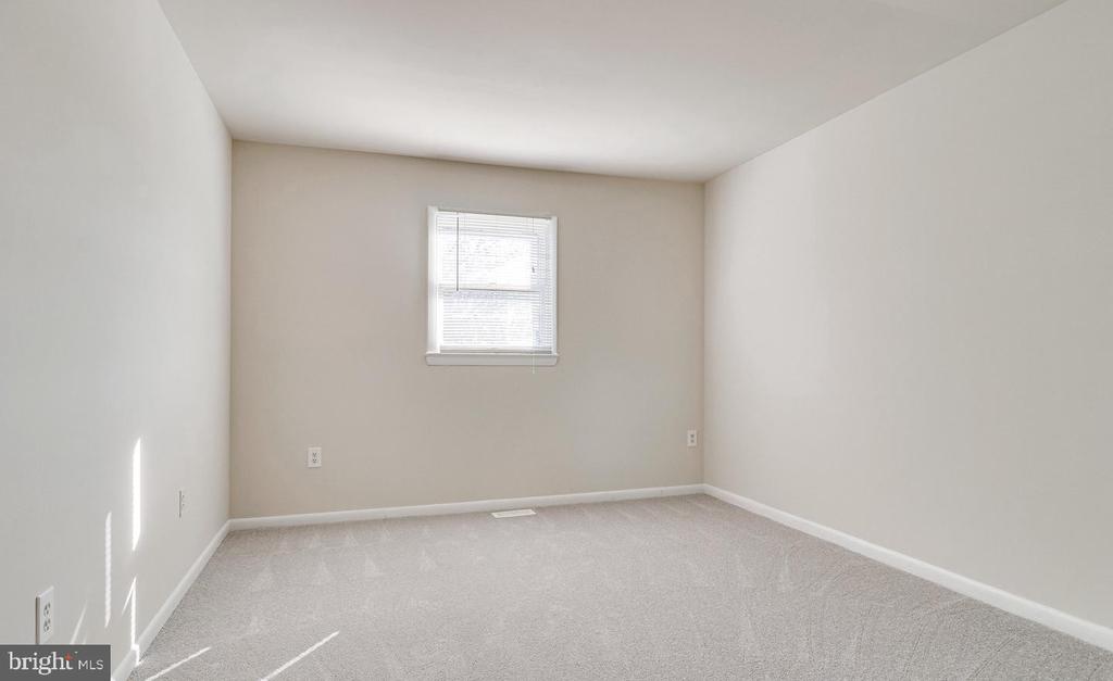 3000 WINTER PINE COURT