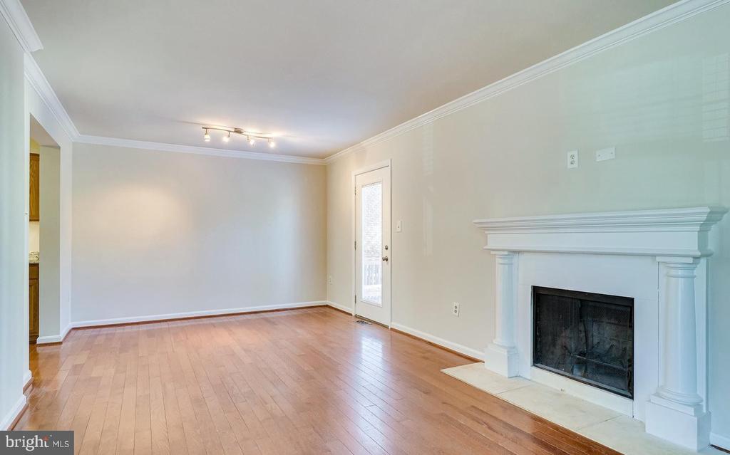 3000 WINTER PINE COURT