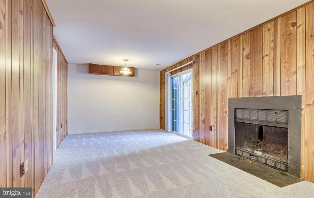 3000 WINTER PINE COURT
