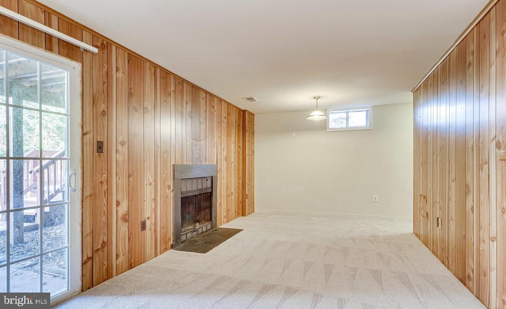 3000 WINTER PINE COURT