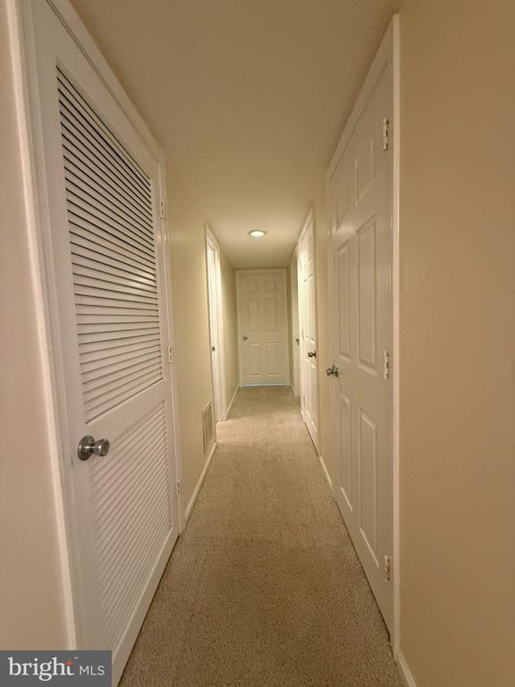 6269 WALKERS CROFT WAY