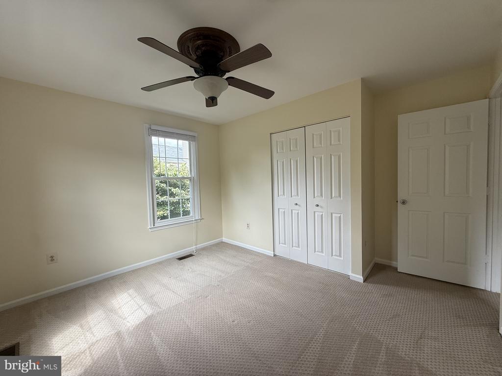 6269 WALKERS CROFT WAY