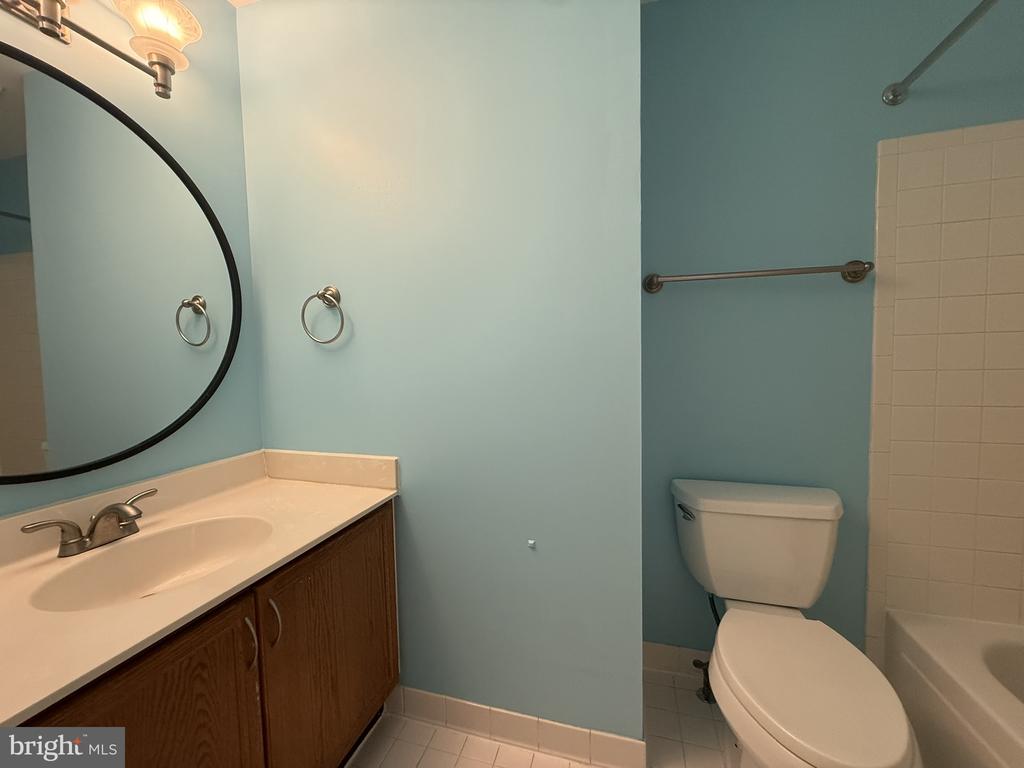6269 WALKERS CROFT WAY