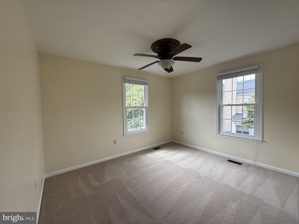6269 WALKERS CROFT WAY