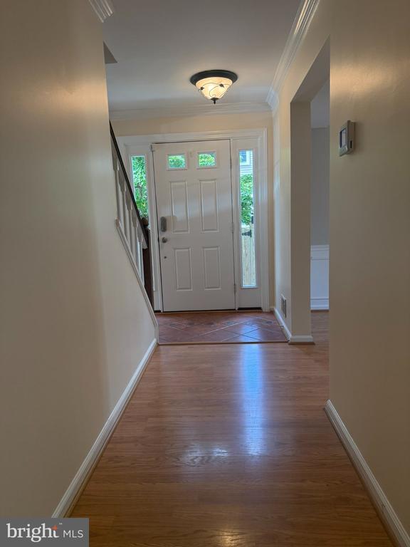 6269 WALKERS CROFT WAY