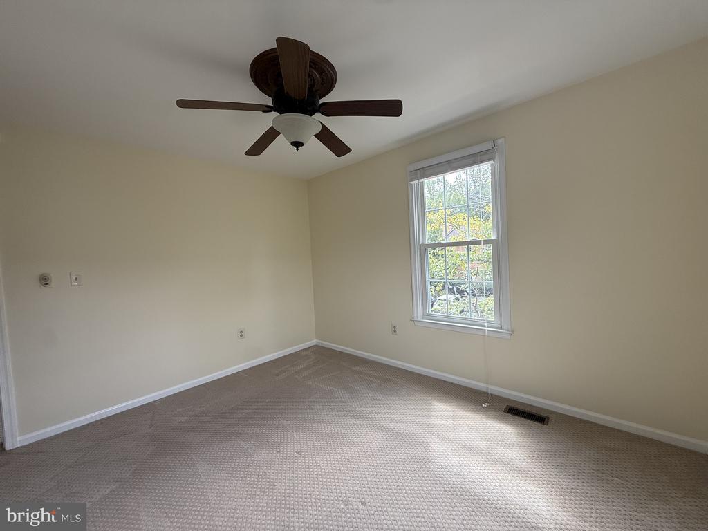 6269 WALKERS CROFT WAY