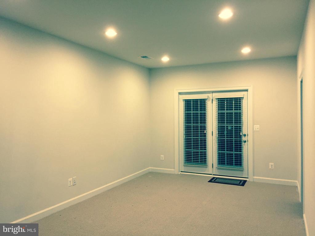 44388 FOXTHOM TERRACE