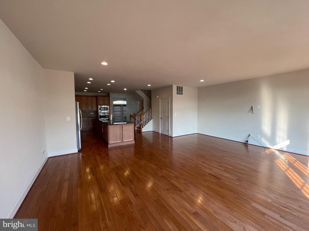 44388 FOXTHOM TERRACE