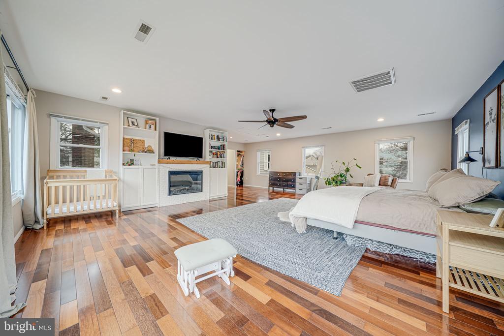116 ELM TREE LANE