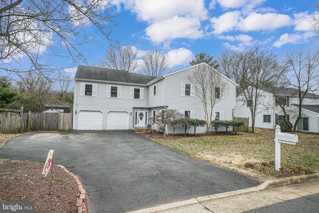 116 ELM TREE LANE