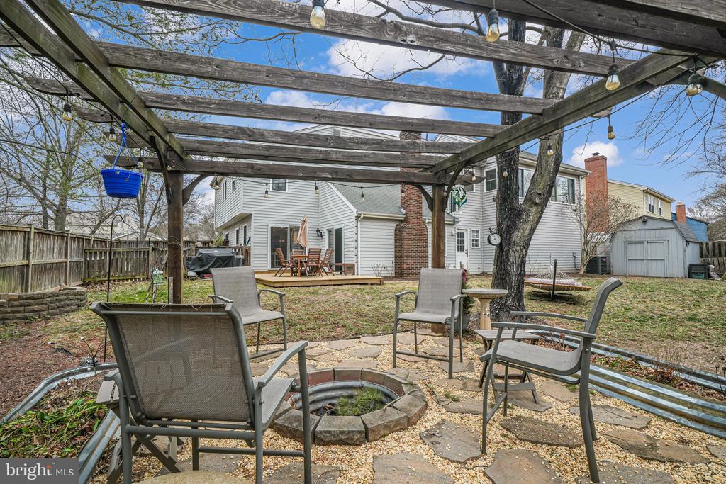 116 ELM TREE LANE