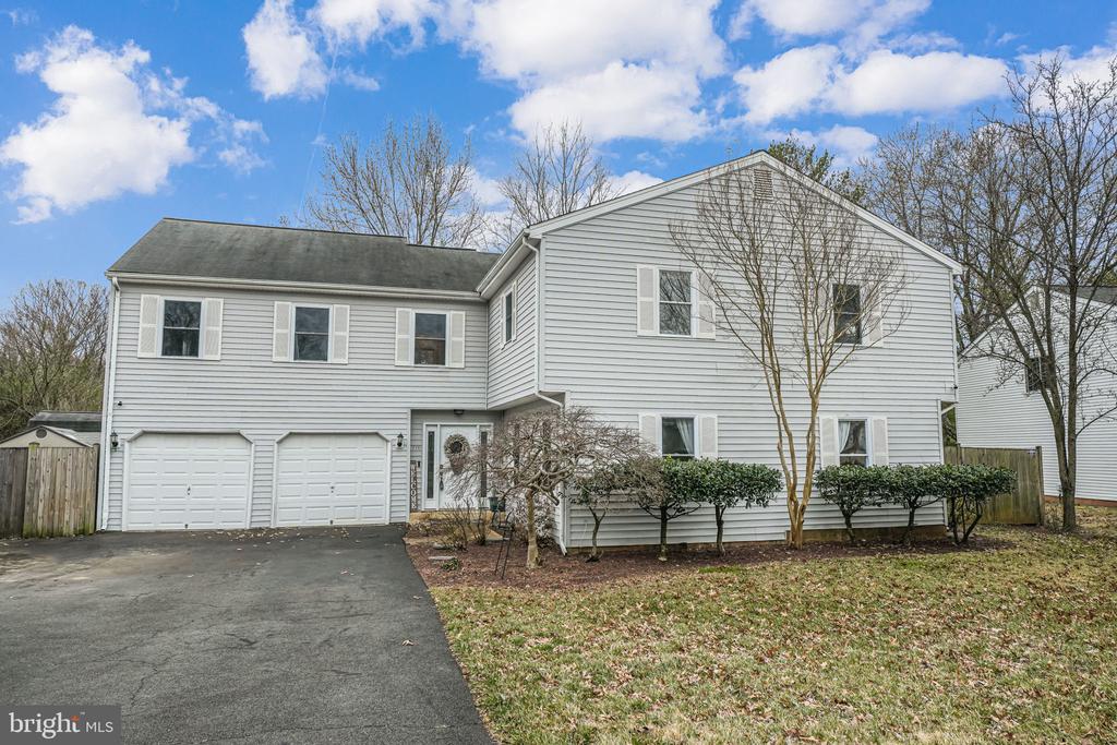 116 ELM TREE LANE