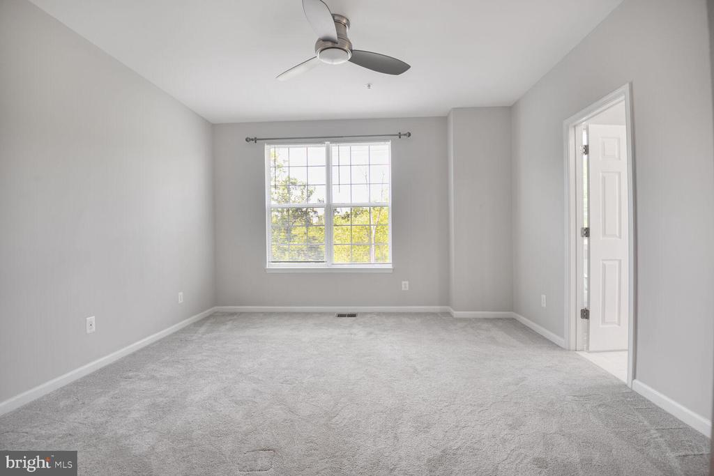 43415 MADISON RENEE TERRACE 120