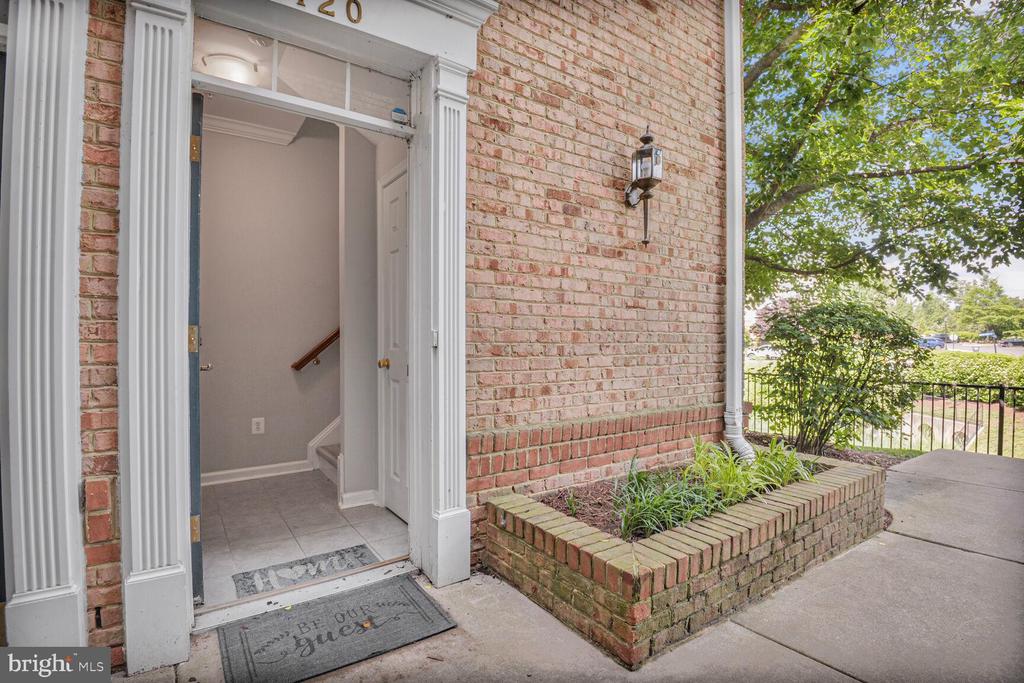 43415 MADISON RENEE TERRACE 120