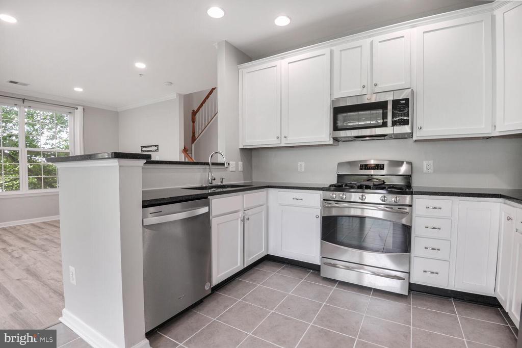 43415 MADISON RENEE TERRACE 120