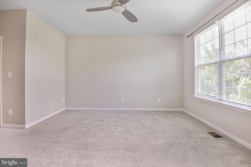 43415 MADISON RENEE TERRACE 120