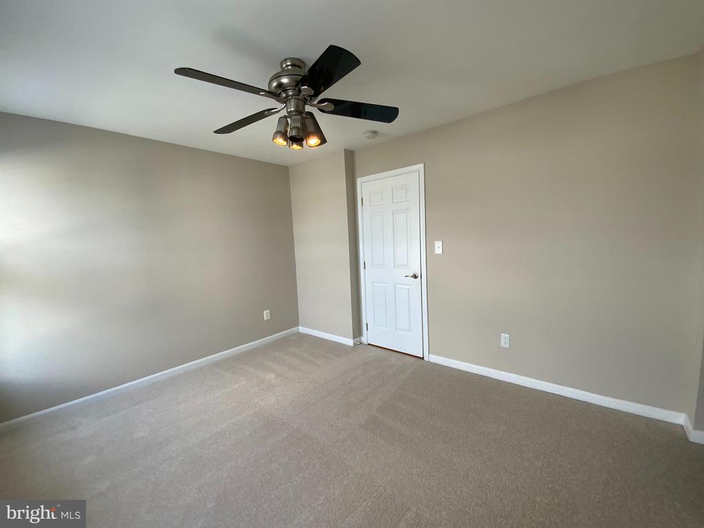 25491 GOVER DRIVE