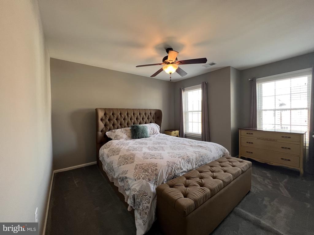 20709 RIPTIDE SQUARE