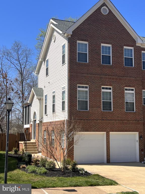 20709 RIPTIDE SQUARE