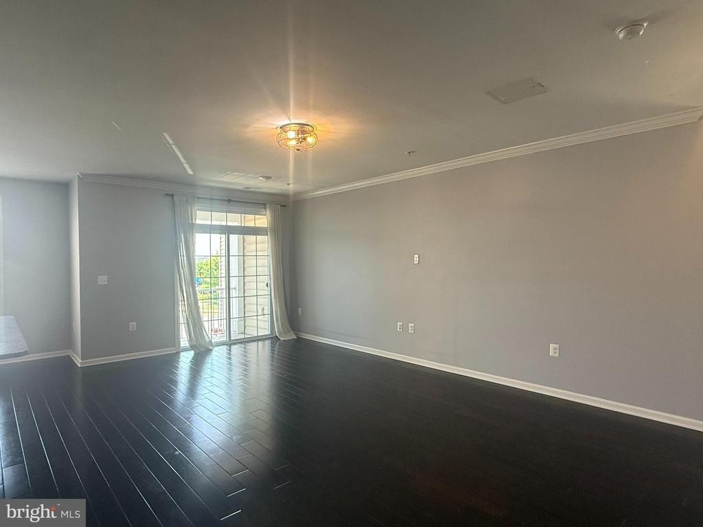 23315 MILLTOWN KNOLL SQUARE 104