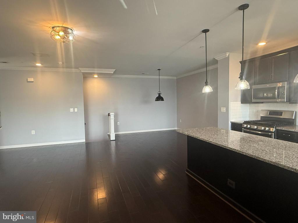 23315 MILLTOWN KNOLL SQUARE 104