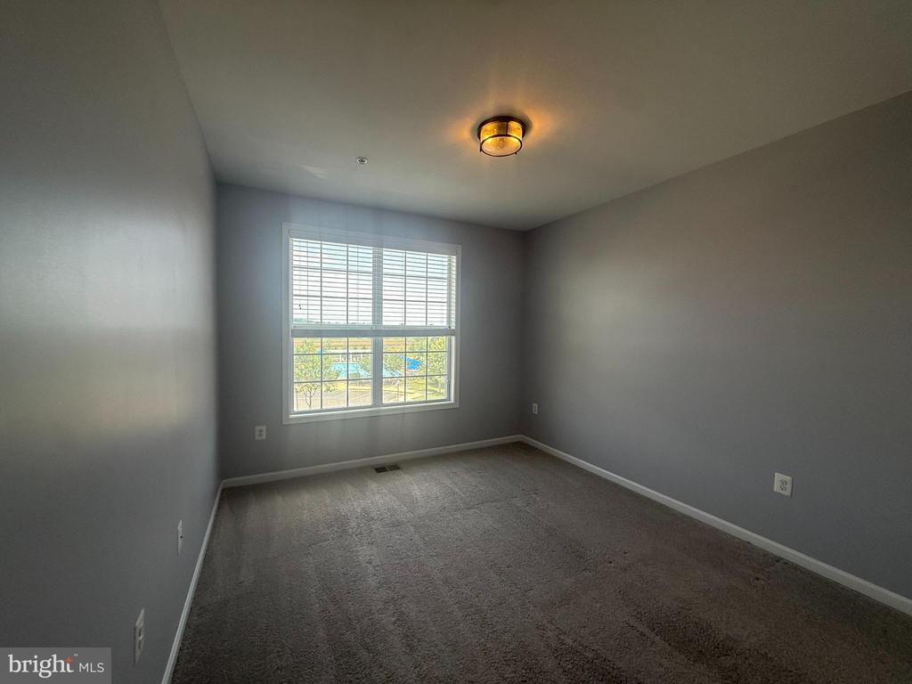 23315 MILLTOWN KNOLL SQUARE 104