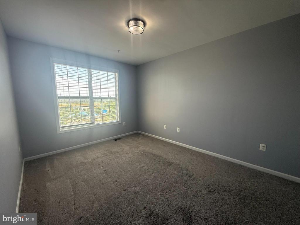 23315 MILLTOWN KNOLL SQUARE 104